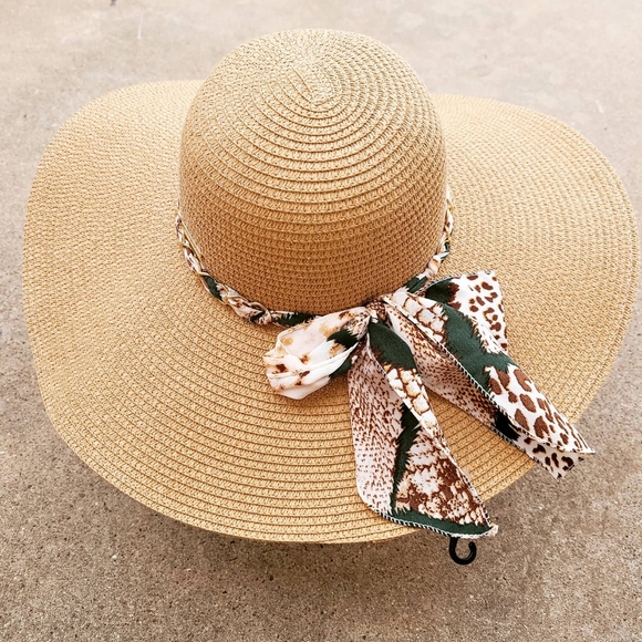 Ellen Tracy Sun Hat NWT - Picture 2 of 4